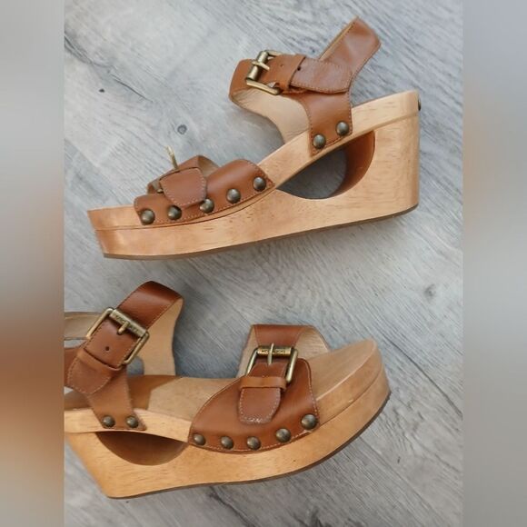 Michael Kors Shoes - Michael Kors Tan Leather Wedge Sandals